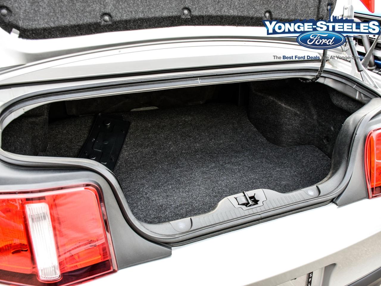 2012 Ford Mustang Boss 302 LAGUNA SECA DELIVERY KMS A RARE FIND Photo