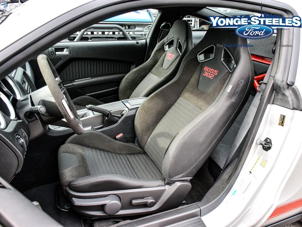 2012 Ford Mustang Boss 302 LAGUNA SECA DELIVERY KMS A RARE FIND Photo