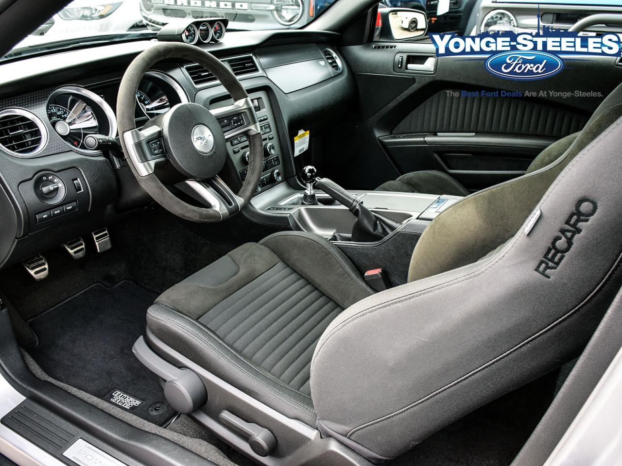 2012 Ford Mustang Boss 302 LAGUNA SECA DELIVERY KMS A RARE FIND Photo