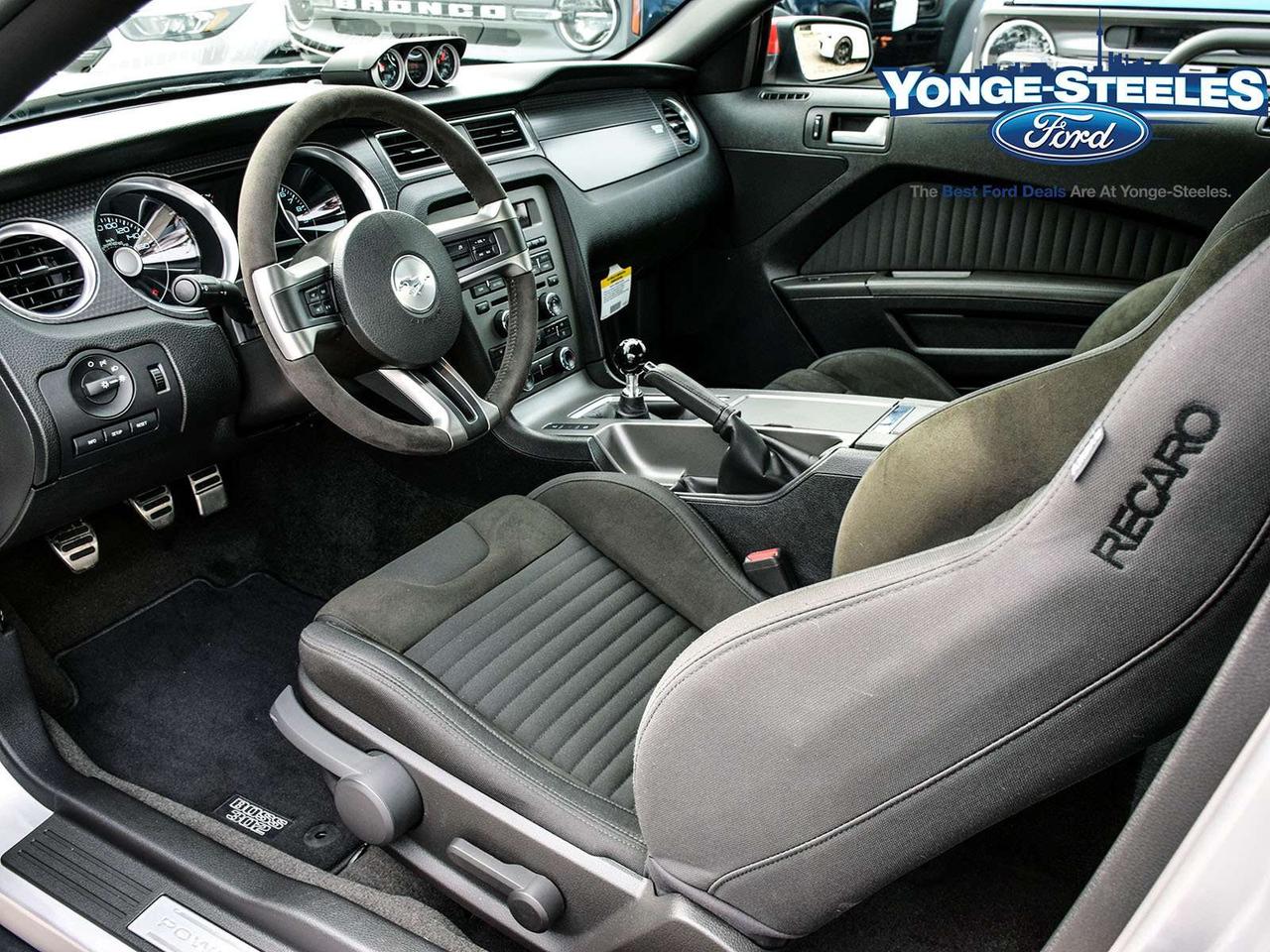 2012 Ford Mustang Boss 302 LAGUNA SECA DELIVERY KMS A RARE FIND Photo