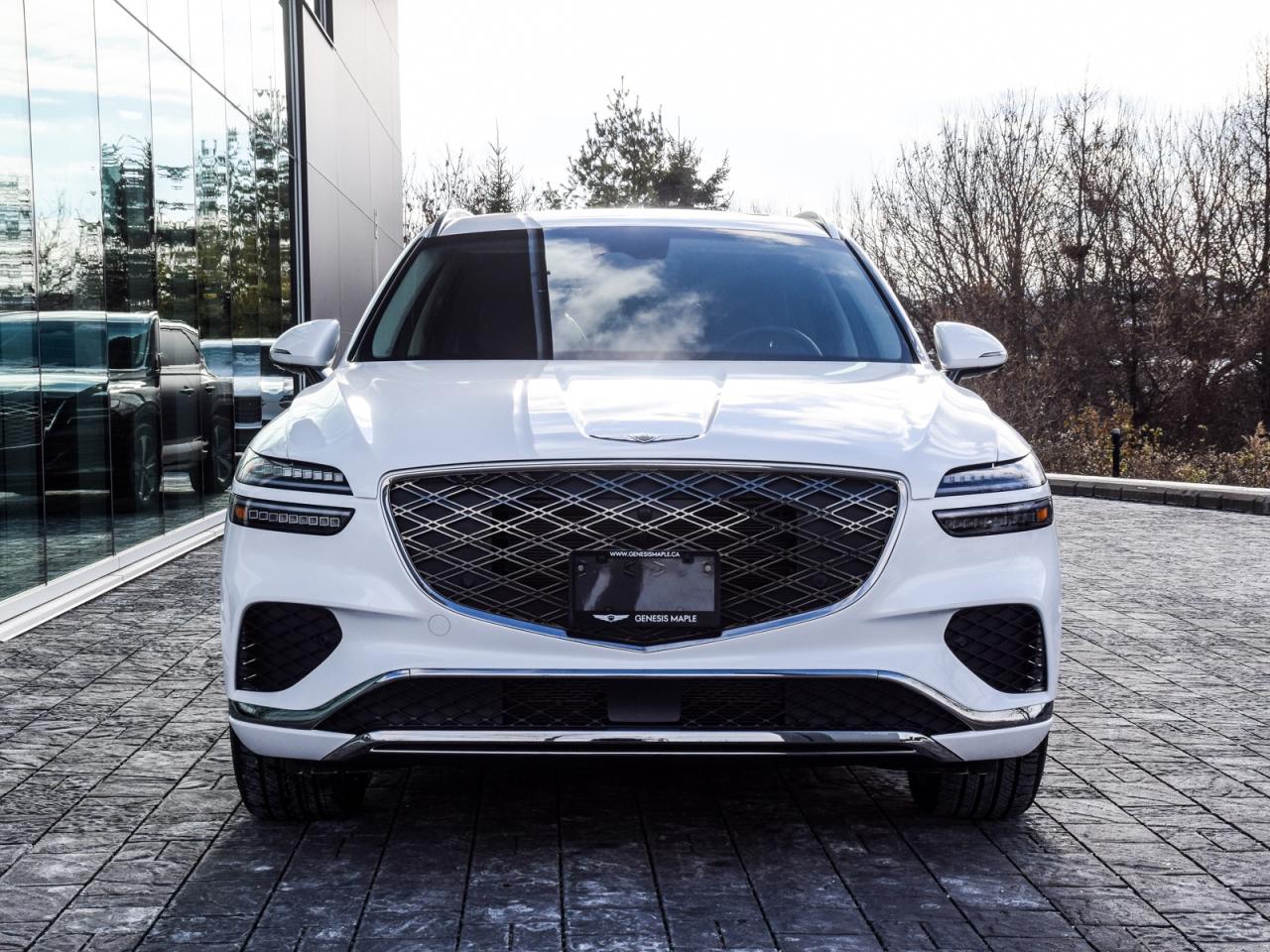 2026 Genesis GV70 2.5T Advanced Tech.Pkg AWD   Used Demonstrator Photo