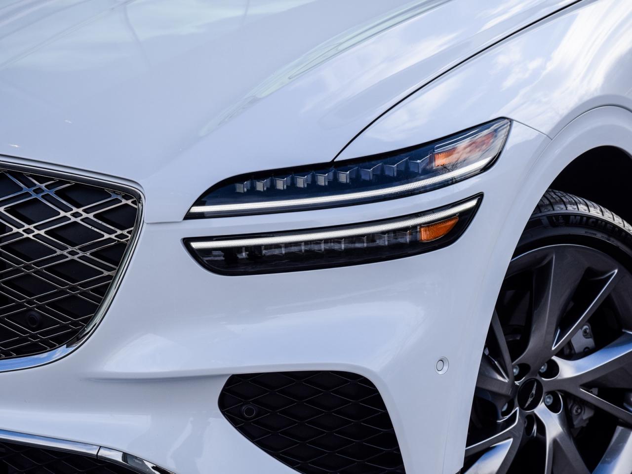 2026 Genesis GV70 2.5T Advanced Tech.Pkg AWD   Used Demonstrator Photo