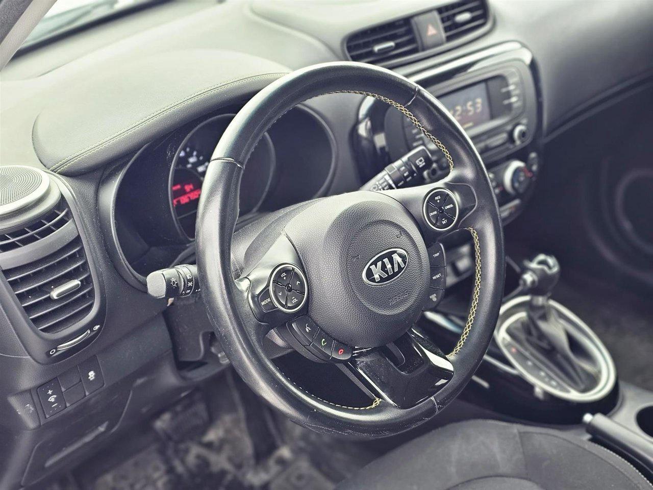 2015 Kia Soul EX Photo