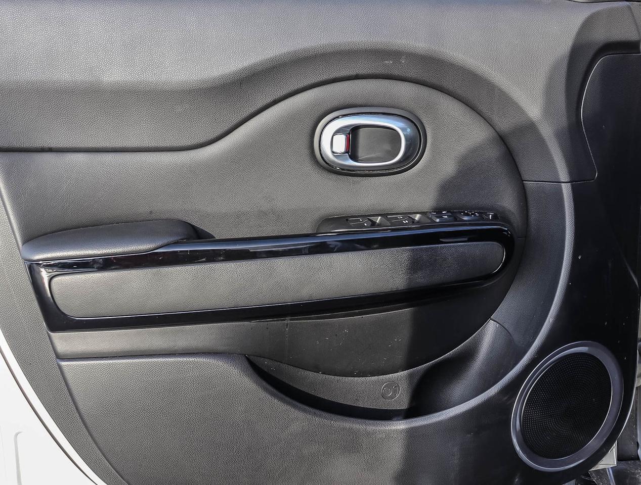 2015 Kia Soul EX Photo