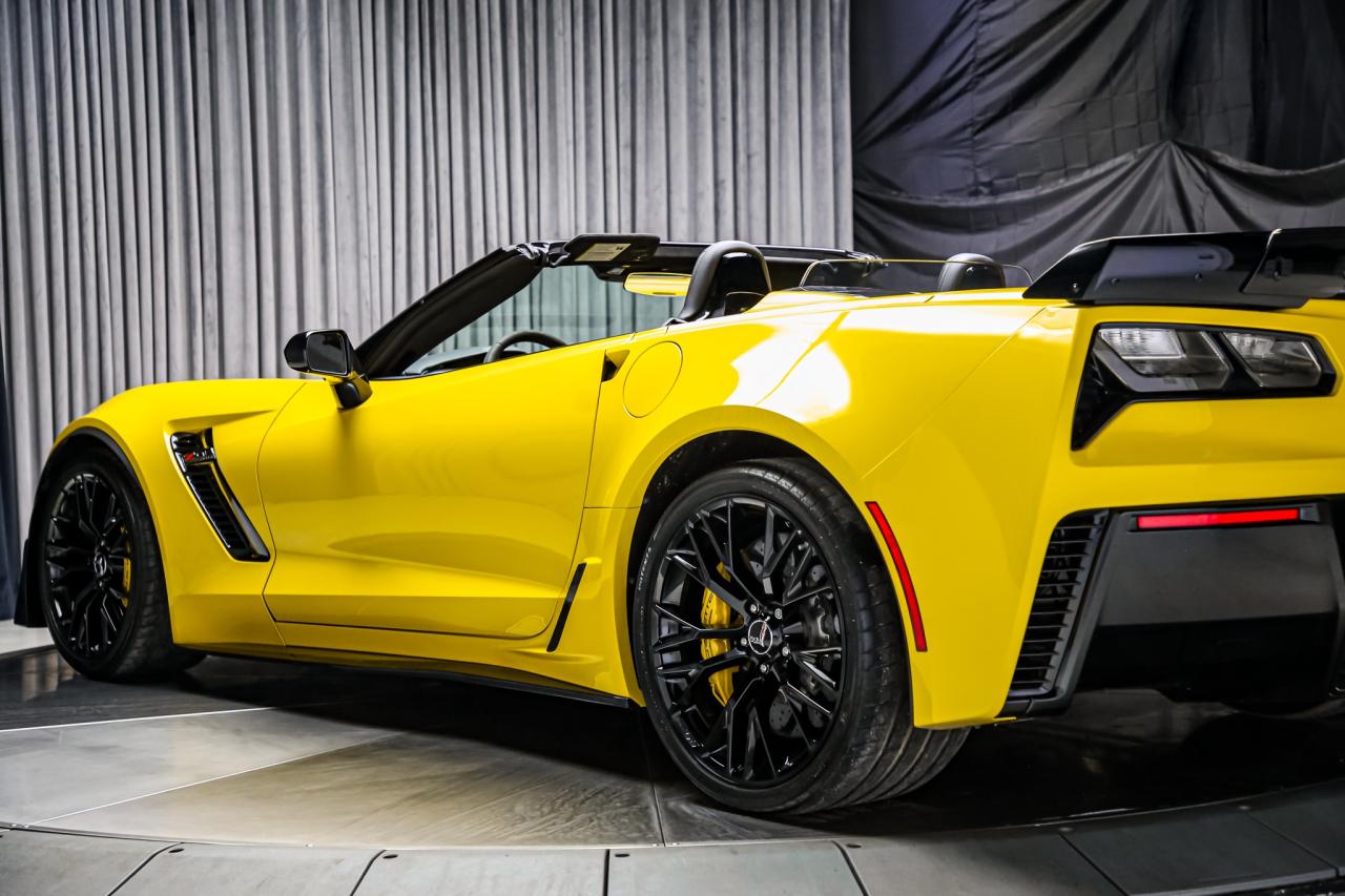 2015 Chevrolet Corvette Z06 3LZ Z07 PKG CONVERTIBLE 650HP HIGHLYOPTIONED Photo