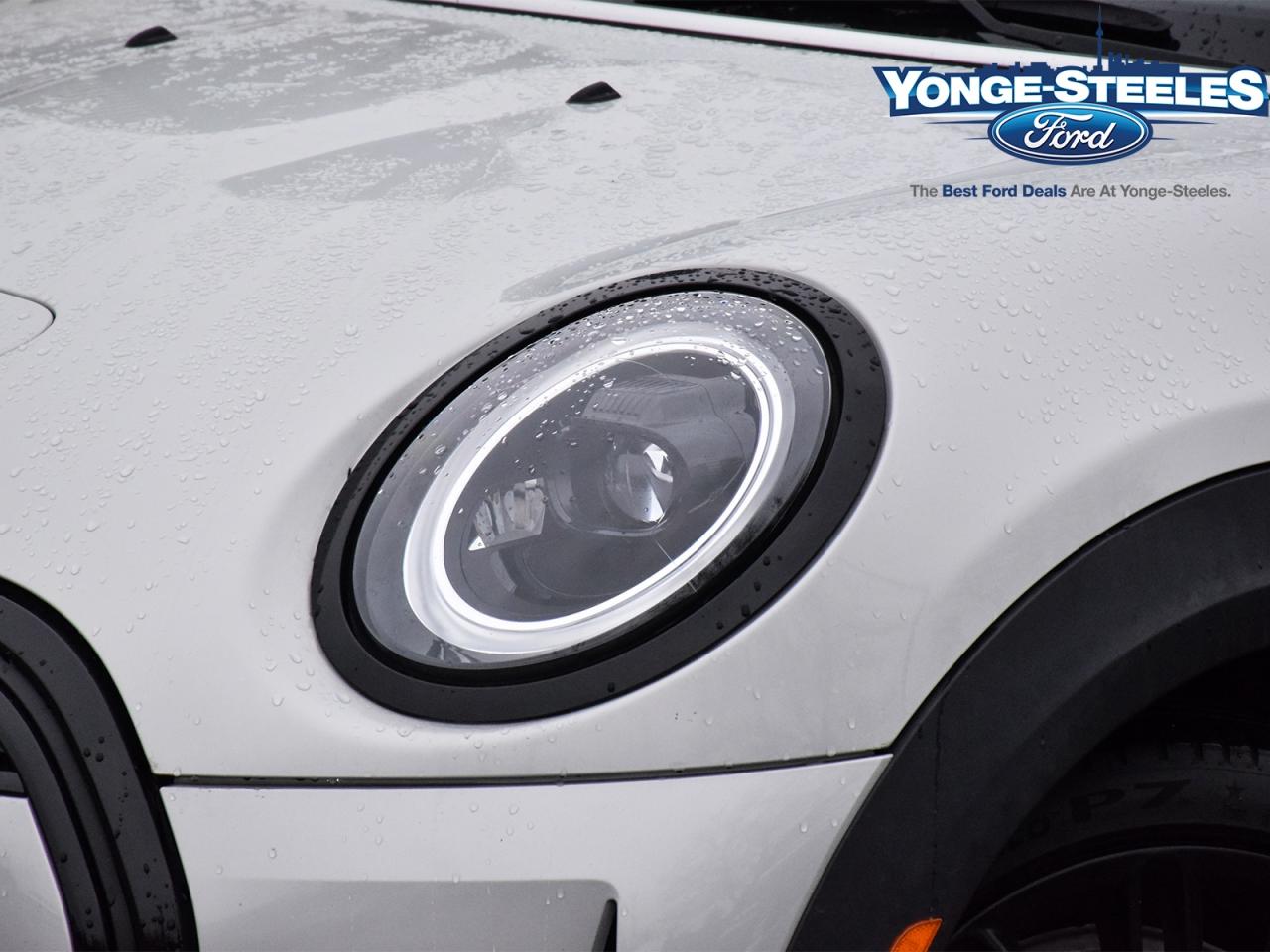 2022 MINI 3 Door Cooper SE FWD Photo