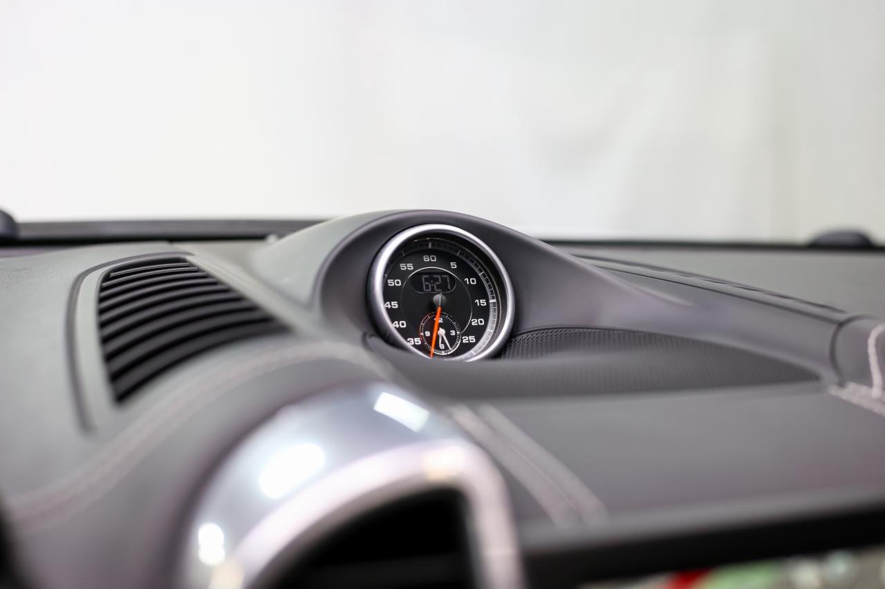 2016 Porsche Cayenne GTS AWD 440HP HIGHLY OPTIONED AIRSUSPENSION PDLS+ Photo