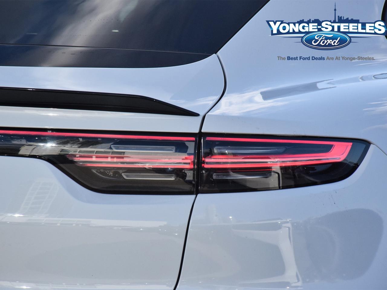 2022 Porsche Cayenne Turbo GT Coupe AWD Photo