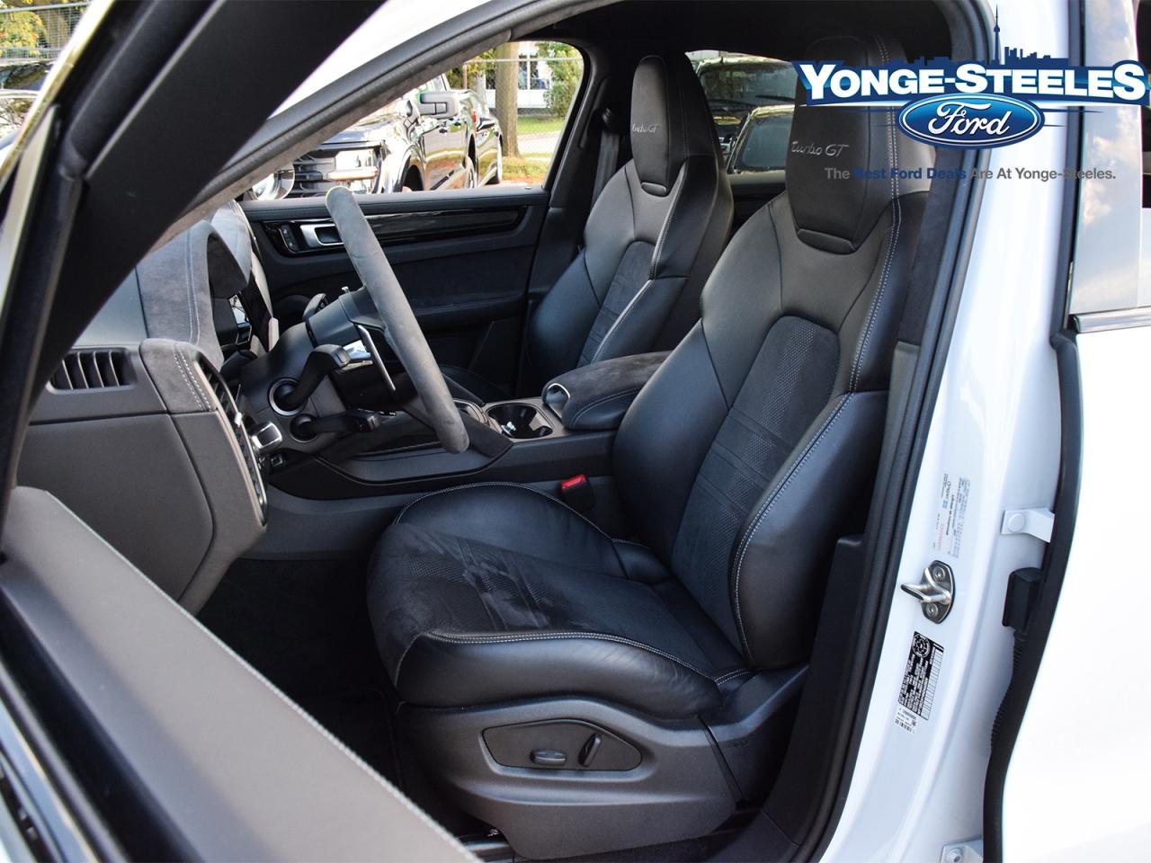 2022 Porsche Cayenne Turbo GT Coupe AWD Photo