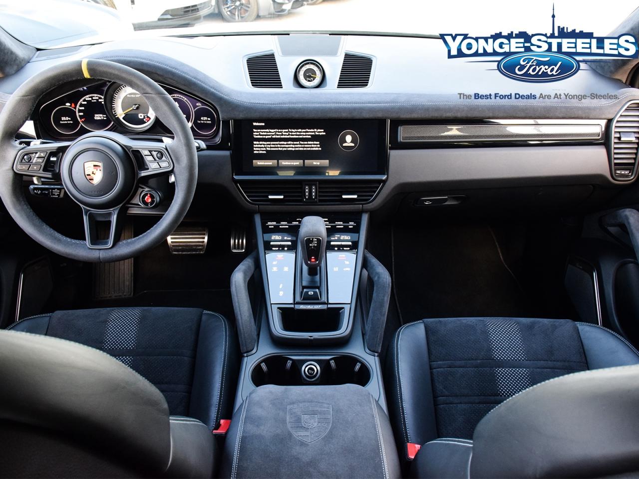 2022 Porsche Cayenne Turbo GT Coupe AWD Photo