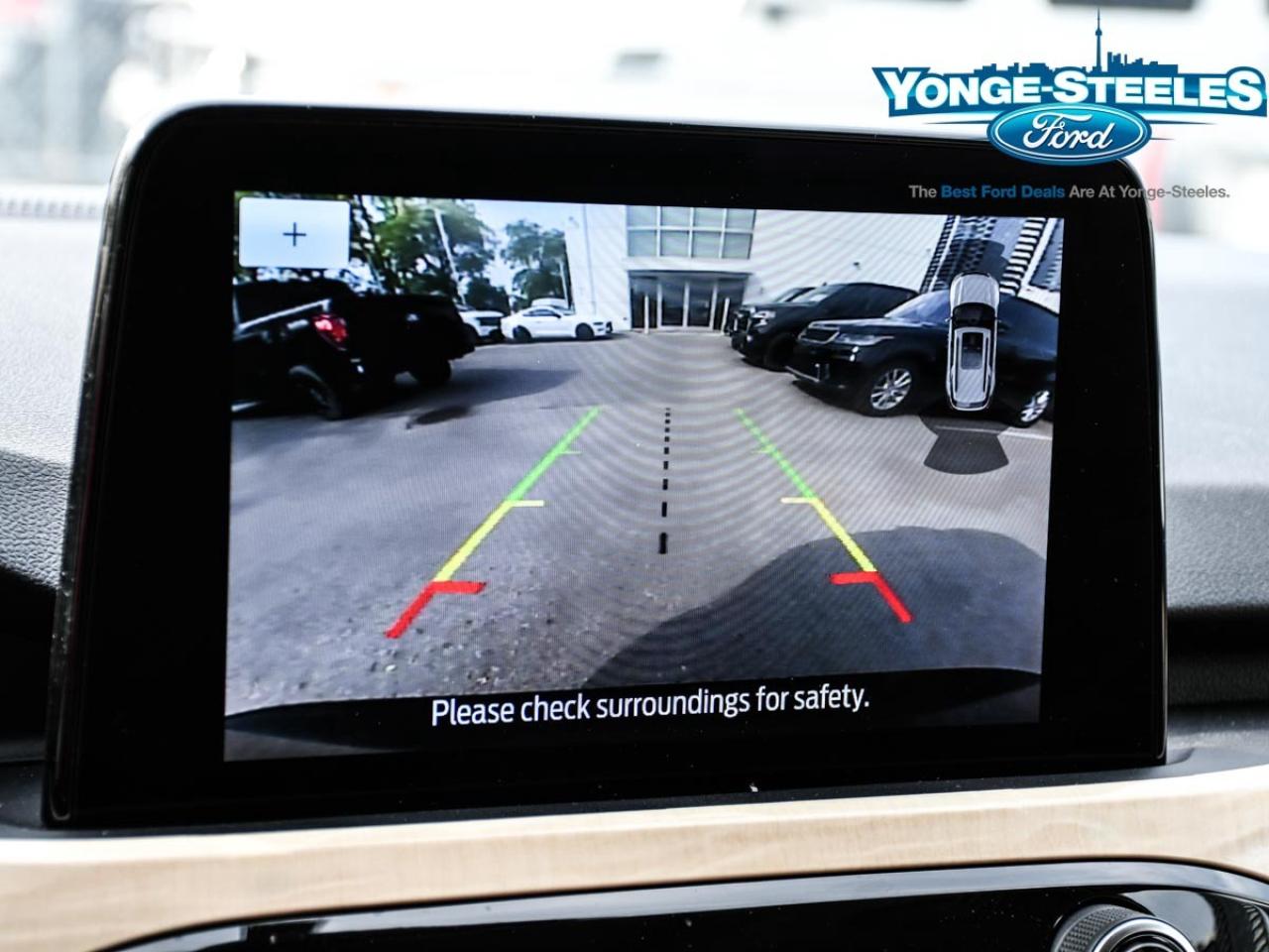 2022 Ford Escape Titanium Plug-In Hybrid 2.5L PREMIUM PKG Photo