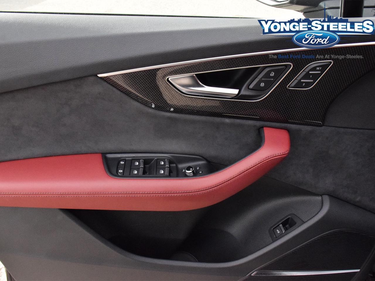 2024 Audi SQ7 4.0 TFSI quattro Photo