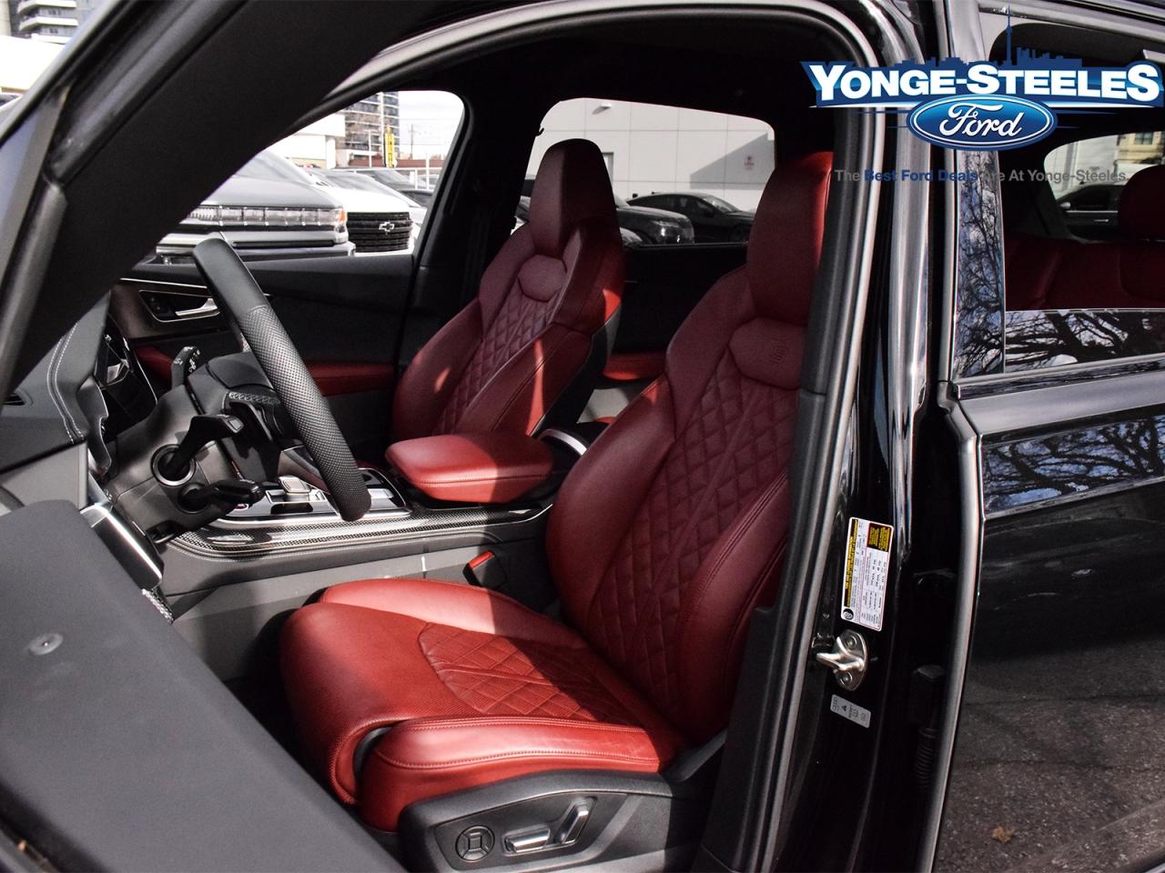 2024 Audi SQ7 4.0 TFSI quattro Photo