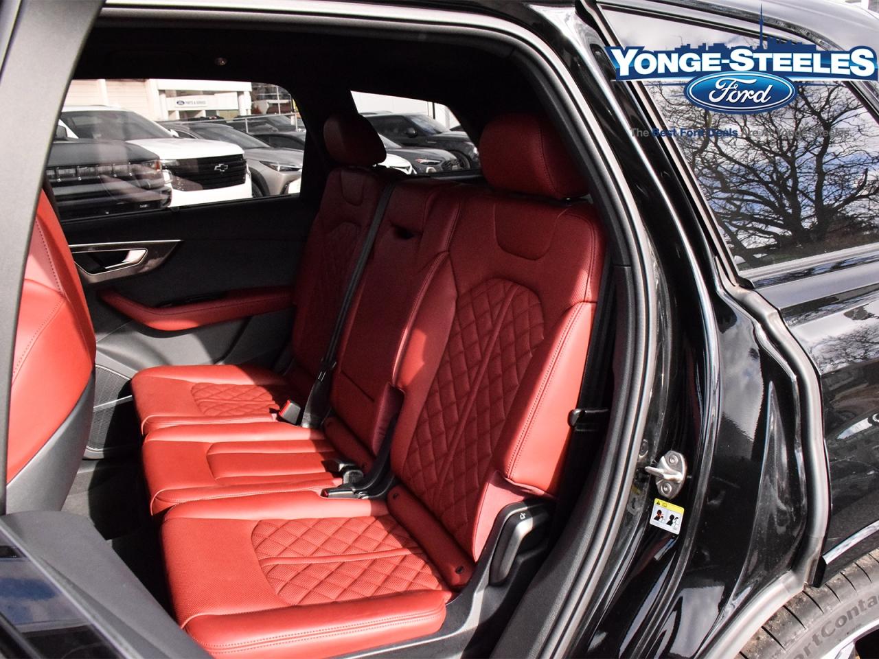 2024 Audi SQ7 4.0 TFSI quattro Photo