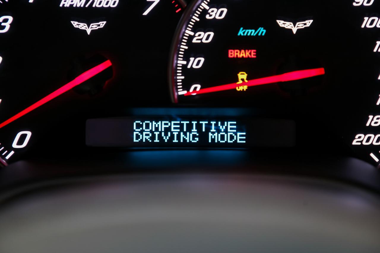 2012 Chevrolet Corvette 3LT CONVERTIBLE MANUAL  NOACCIDENT LOWKM RARECOLOR Photo