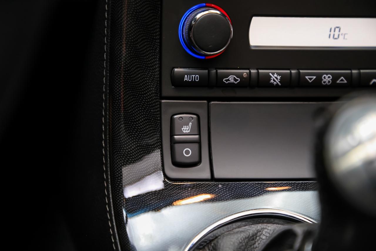 2012 Chevrolet Corvette 3LT CONVERTIBLE MANUAL  NOACCIDENT LOWKM RARECOLOR Photo