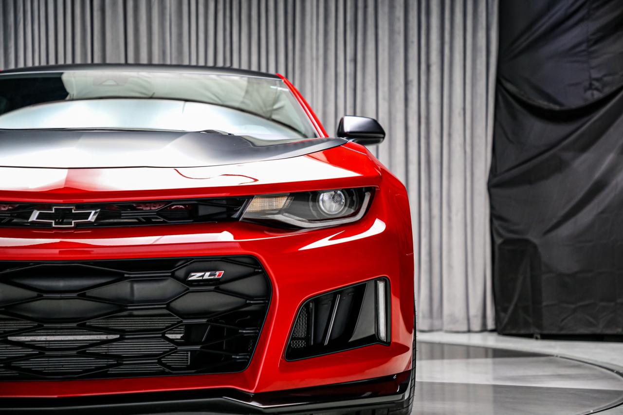 2023 Chevrolet Camaro ZL1 COUPE MANUAL 650HP NOACCDNT MAGNETICRIDE LSD Photo