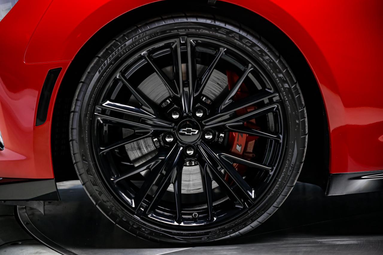 2023 Chevrolet Camaro ZL1 COUPE MANUAL 650HP NOACCDNT MAGNETICRIDE LSD Photo