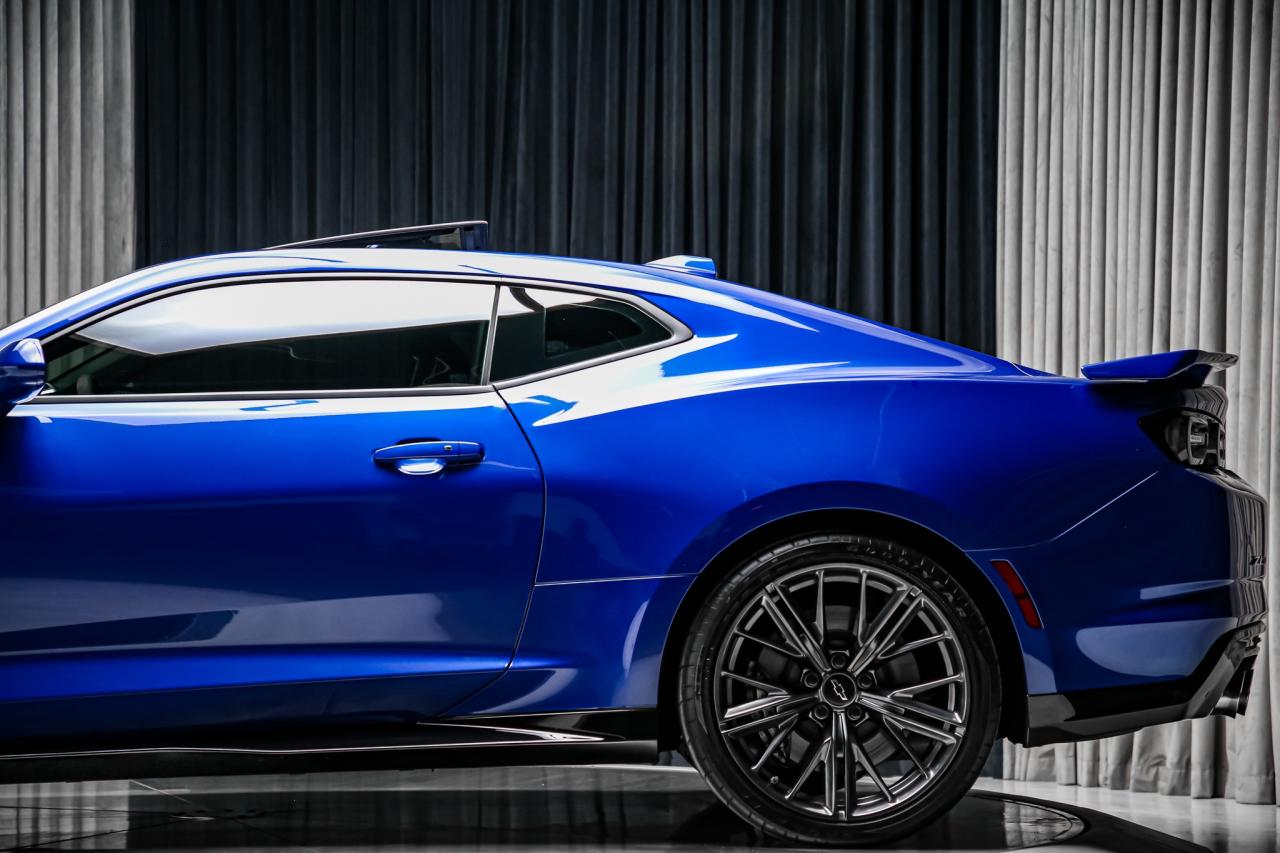 2023 Chevrolet Camaro ZL1 COUPE MANUAL 650HP NOACCDNT MAGNETICRIDE LSD Photo