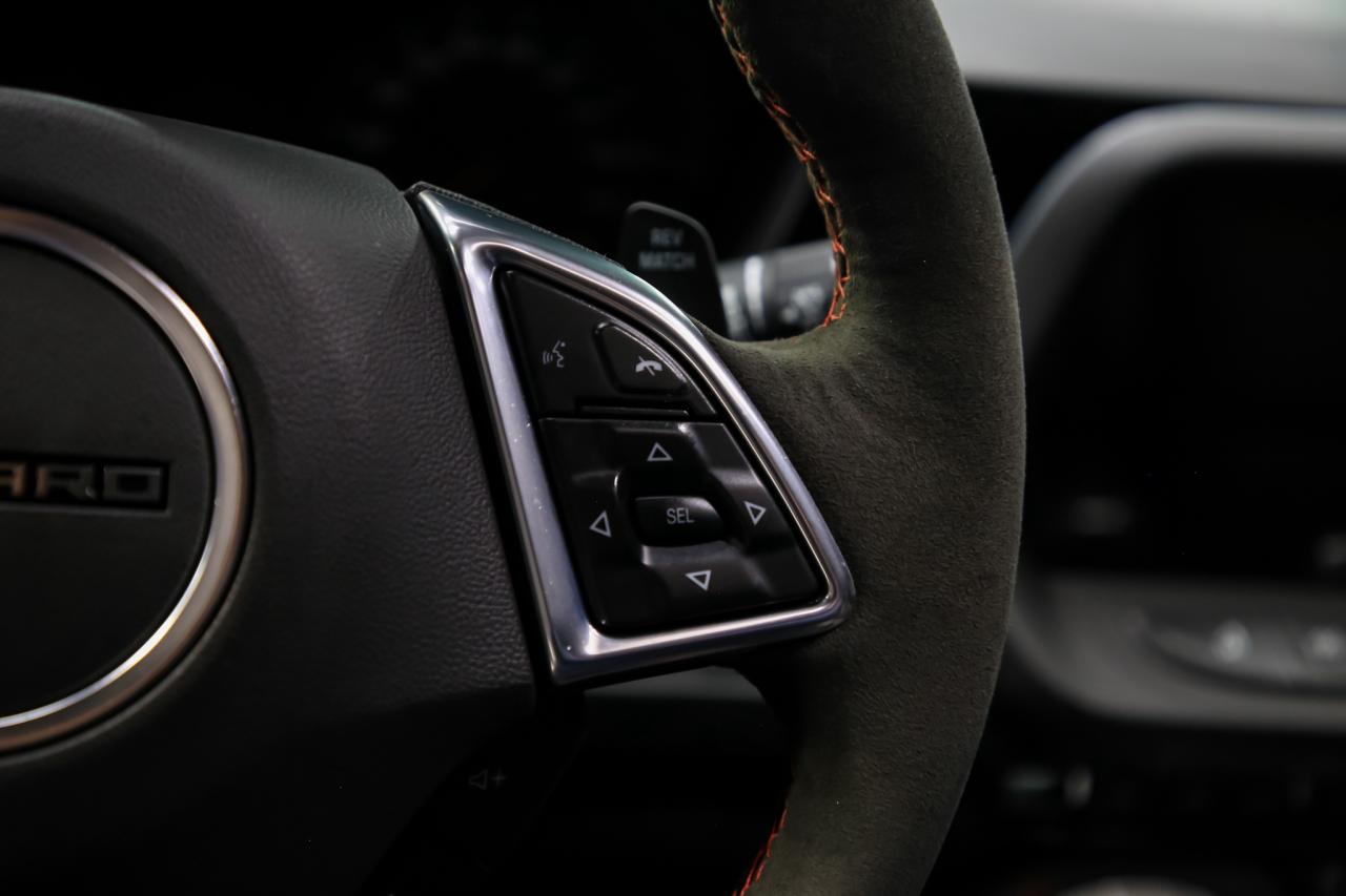 2023 Chevrolet Camaro ZL1 COUPE MANUAL 650HP NOACCDNT MAGNETICRIDE LSD Photo