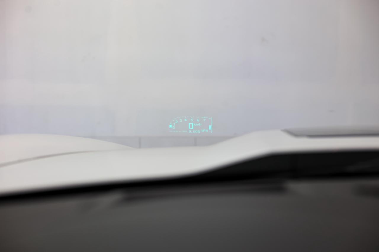 2010 Chevrolet Corvette ZR1 w/3ZR 638HP 6.2L LS9 CARBNCERAMC HUD LOWKM Photo