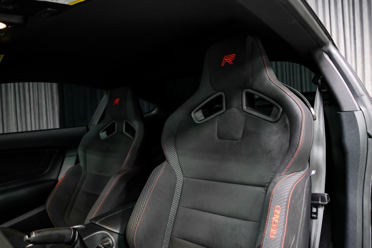 2016 Ford Mustang SHELBY GT350R 5.2L V8  CARBONRIMS LOWKM NOACCIDENT Photo