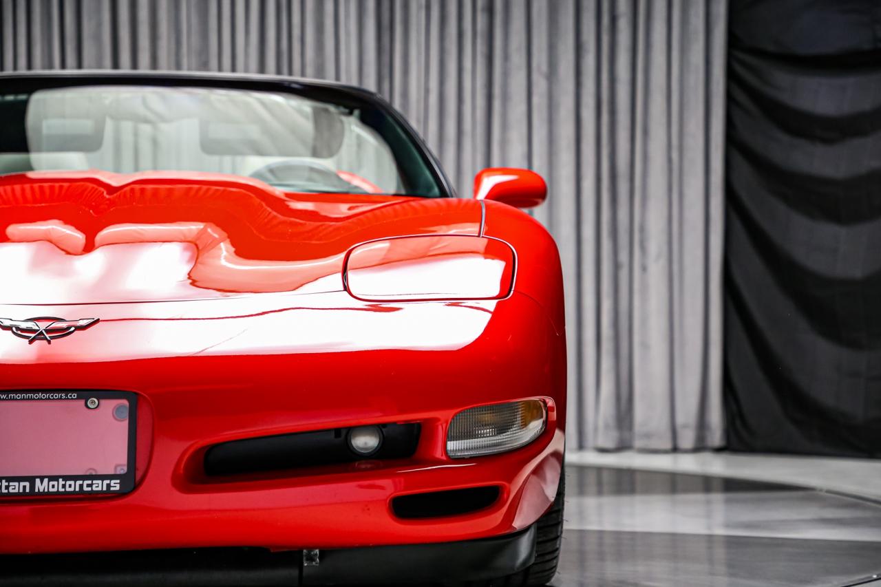 1999 Chevrolet Corvette CONVERTIBLE MANUAL 345HP Z51PKG WHITETOP GREYINT Photo