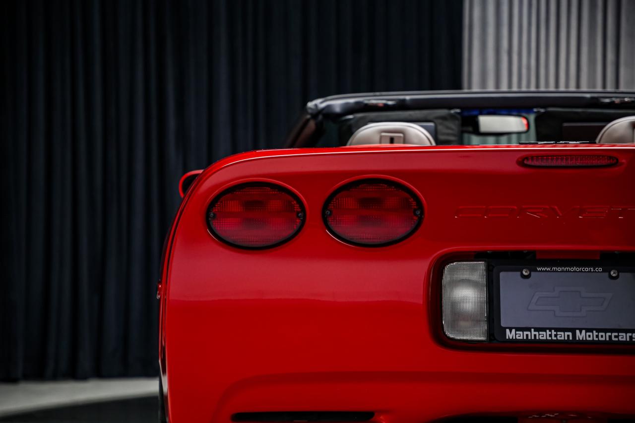 1999 Chevrolet Corvette CONVERTIBLE MANUAL 345HP Z51PKG WHITETOP GREYINT Photo