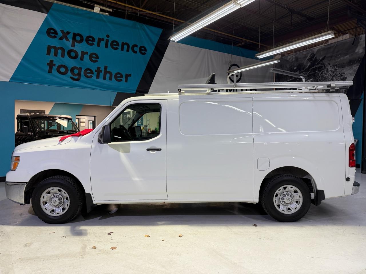 2019 Nissan NV Cargo NV2500   ROOF RACK   SHELVING   DIVIDER  ACCIDENT Photo3