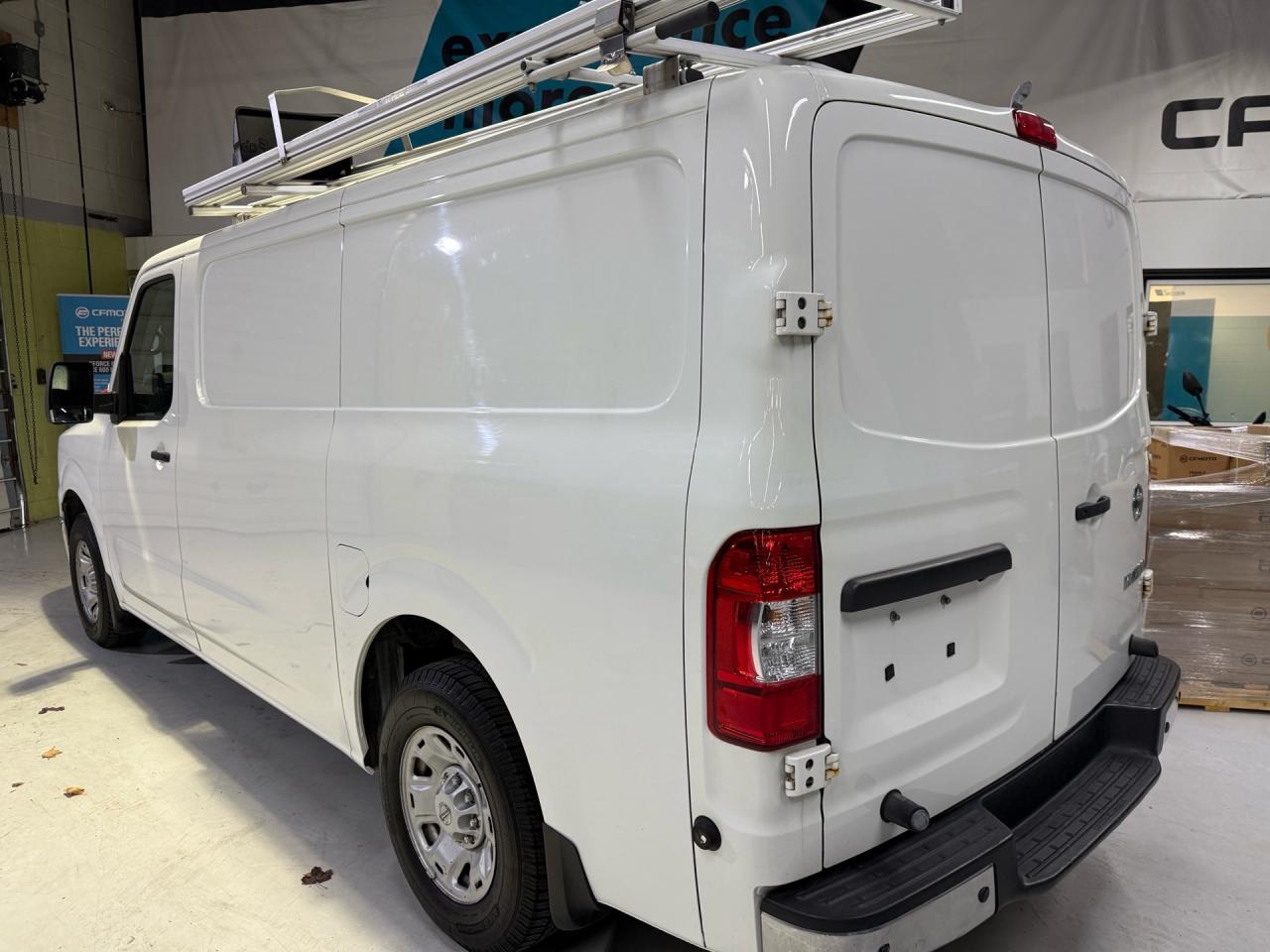 2019 Nissan NV Cargo NV2500   ROOF RACK   SHELVING   DIVIDER  ACCIDENT Photo