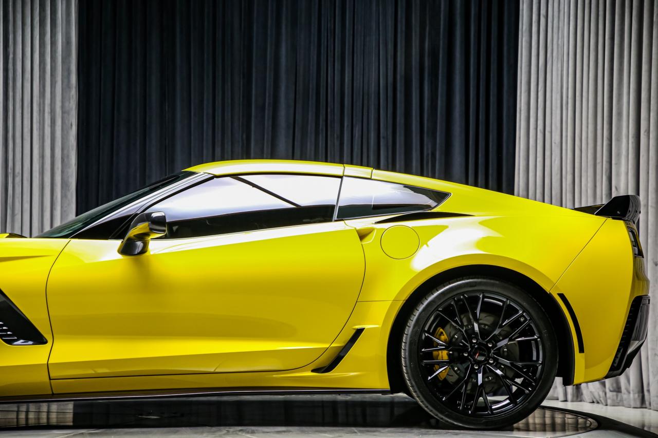 2019 Chevrolet Corvette Z06 2LZ MANUAL 650HP NOACCDNT CARBONEXT 360CAM HUD Photo