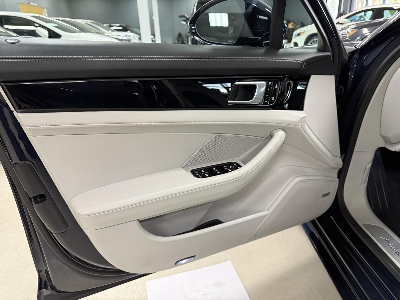 2019 Porsche Panamera 4S AWD**NO ACCIDENTS ONLY 24KM WOW Photo