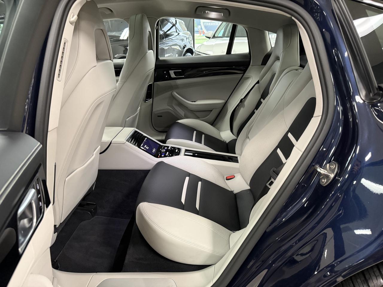 2019 Porsche Panamera 4S AWD**NO ACCIDENTS ONLY 24KM WOW Photo