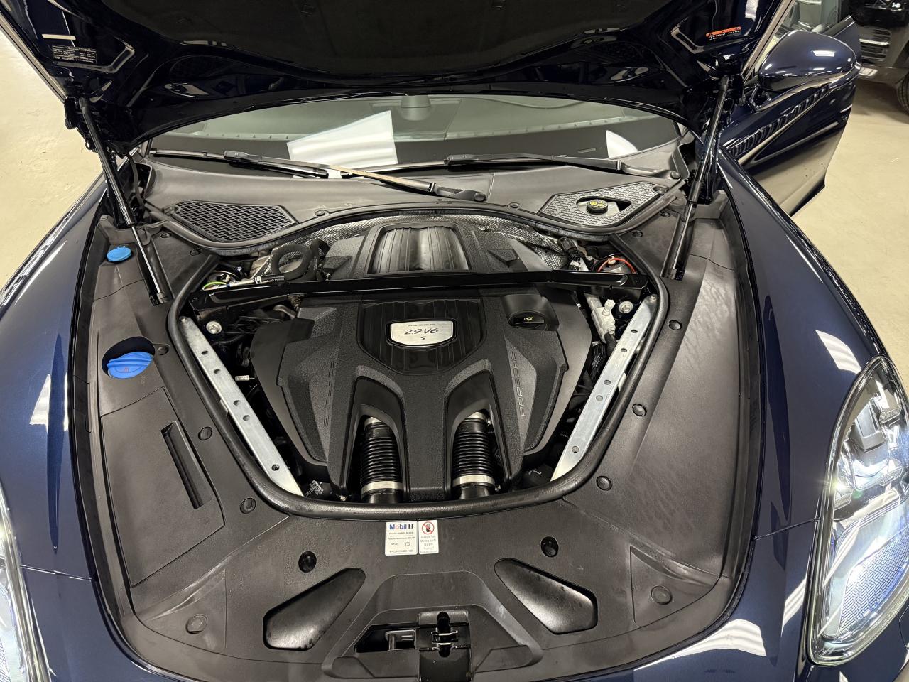 2019 Porsche Panamera 4S AWD**NO ACCIDENTS ONLY 24KM WOW Photo