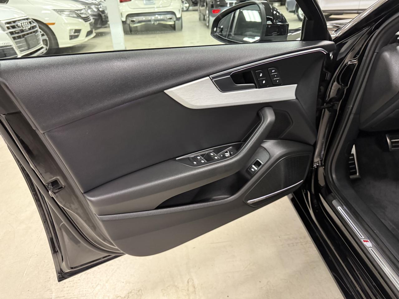 2018 Audi A4 2.0 TFSI quattro Technik S tronic Photo