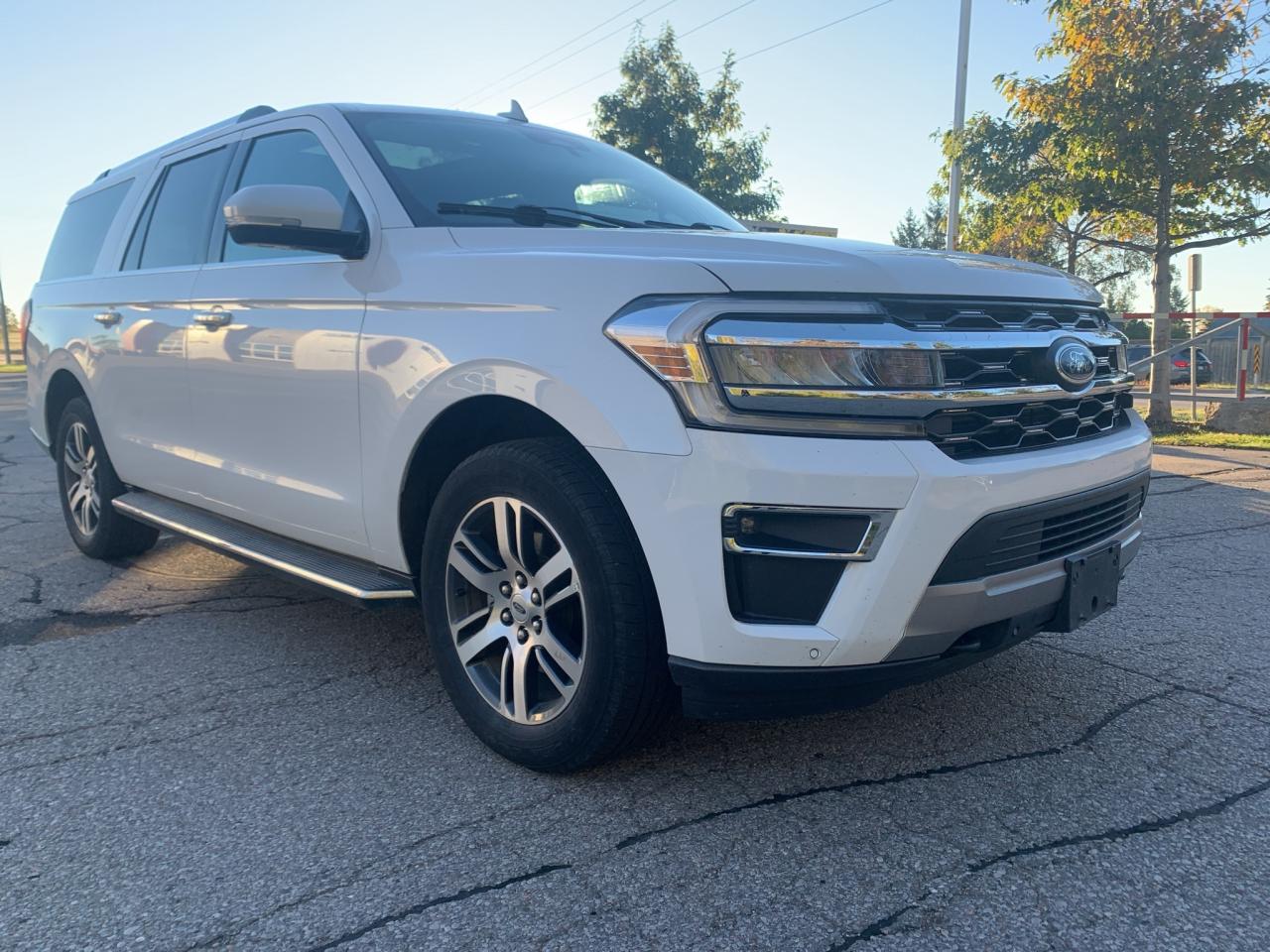 2023 Ford Expedition Limited Max 4x4 pano roof Navigation Photo