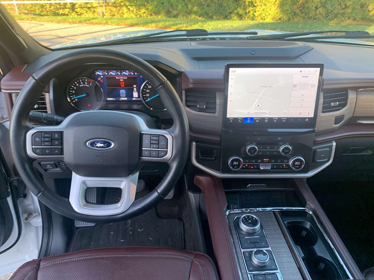 2023 Ford Expedition Limited Max 4x4 pano roof Navigation Photo
