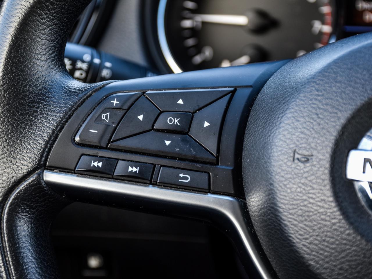 2019 Nissan Rogue AWD   No Accidents, Serv History, #1 Price Value Photo