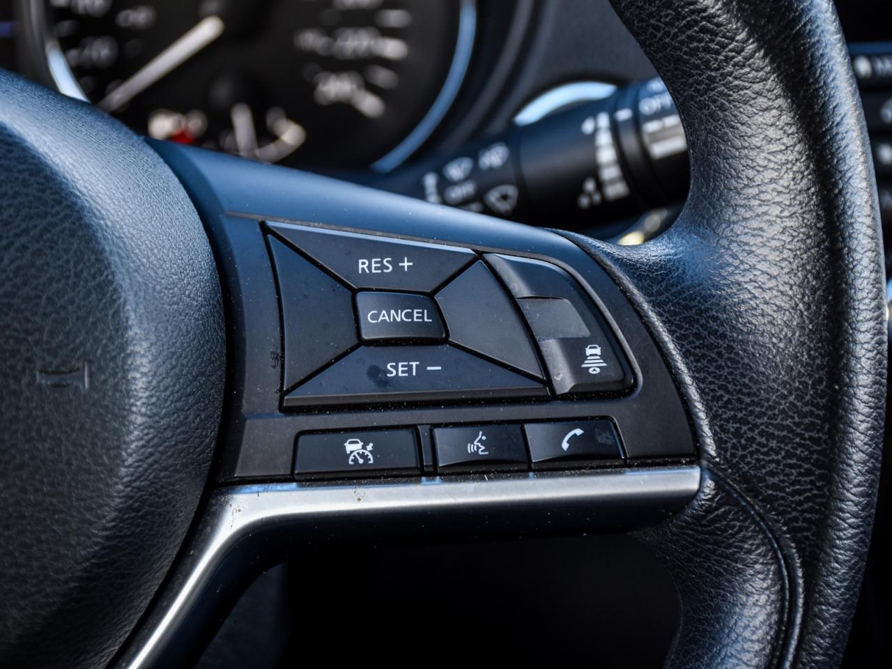 2019 Nissan Rogue AWD   No Accidents, Serv History, #1 Price Value Photo