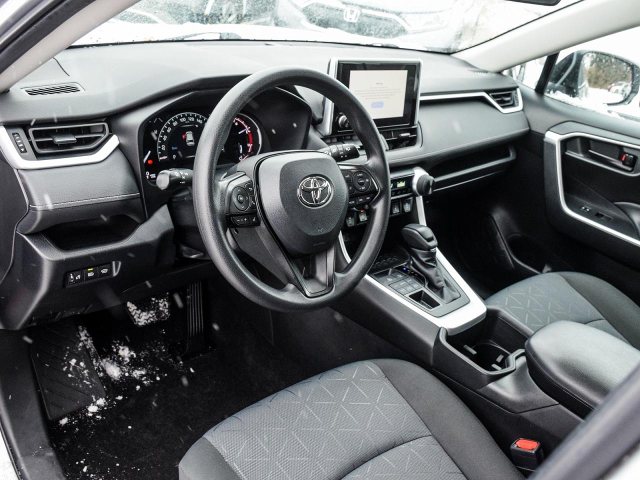 2023 Toyota RAV4 AWD   1owner, No Accidents, Off-Lease, MINT Photo