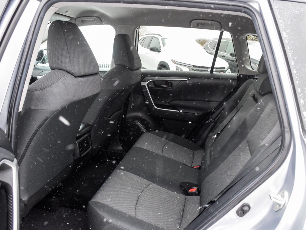 2023 Toyota RAV4 AWD   1owner, No Accidents, Off-Lease, MINT Photo