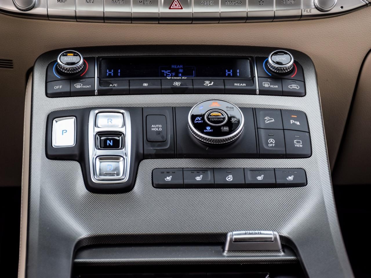 2021 Hyundai PALISADE DONT PAY FOR 90 DAYS   1owner   LOW KMS Photo