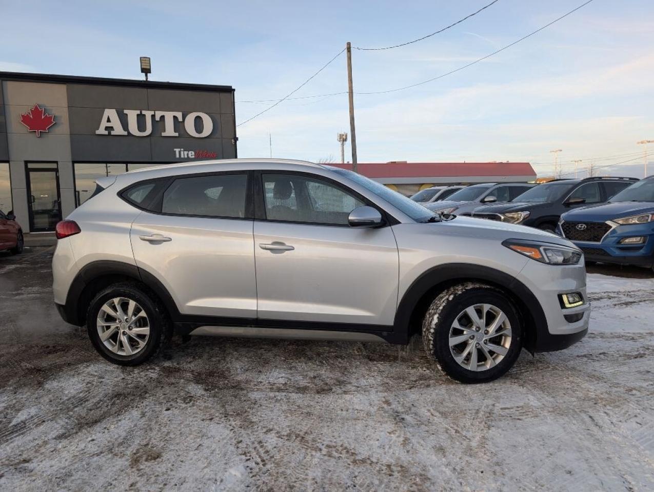 2019 Hyundai Tucson Preferred AWD   BLIND SPOT   LANE ASSIST   CAMERA Photo