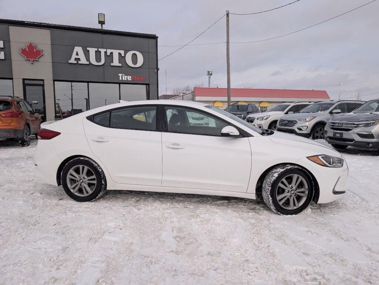 2017 Hyundai Elantra GL   CAMERA   HTD SEATS   BLUETOOTH Photo