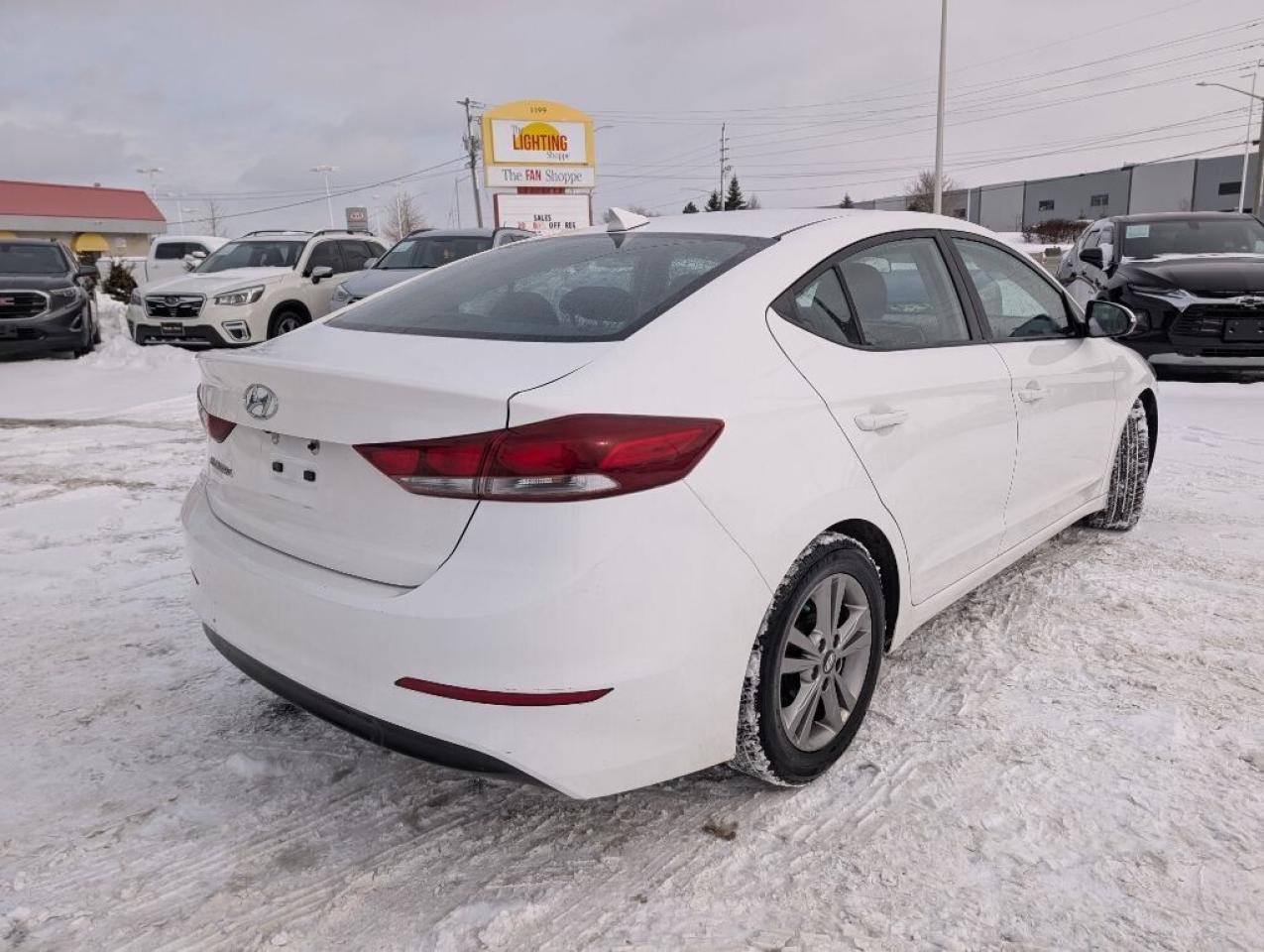 2017 Hyundai Elantra GL   CAMERA   HTD SEATS   BLUETOOTH Photo