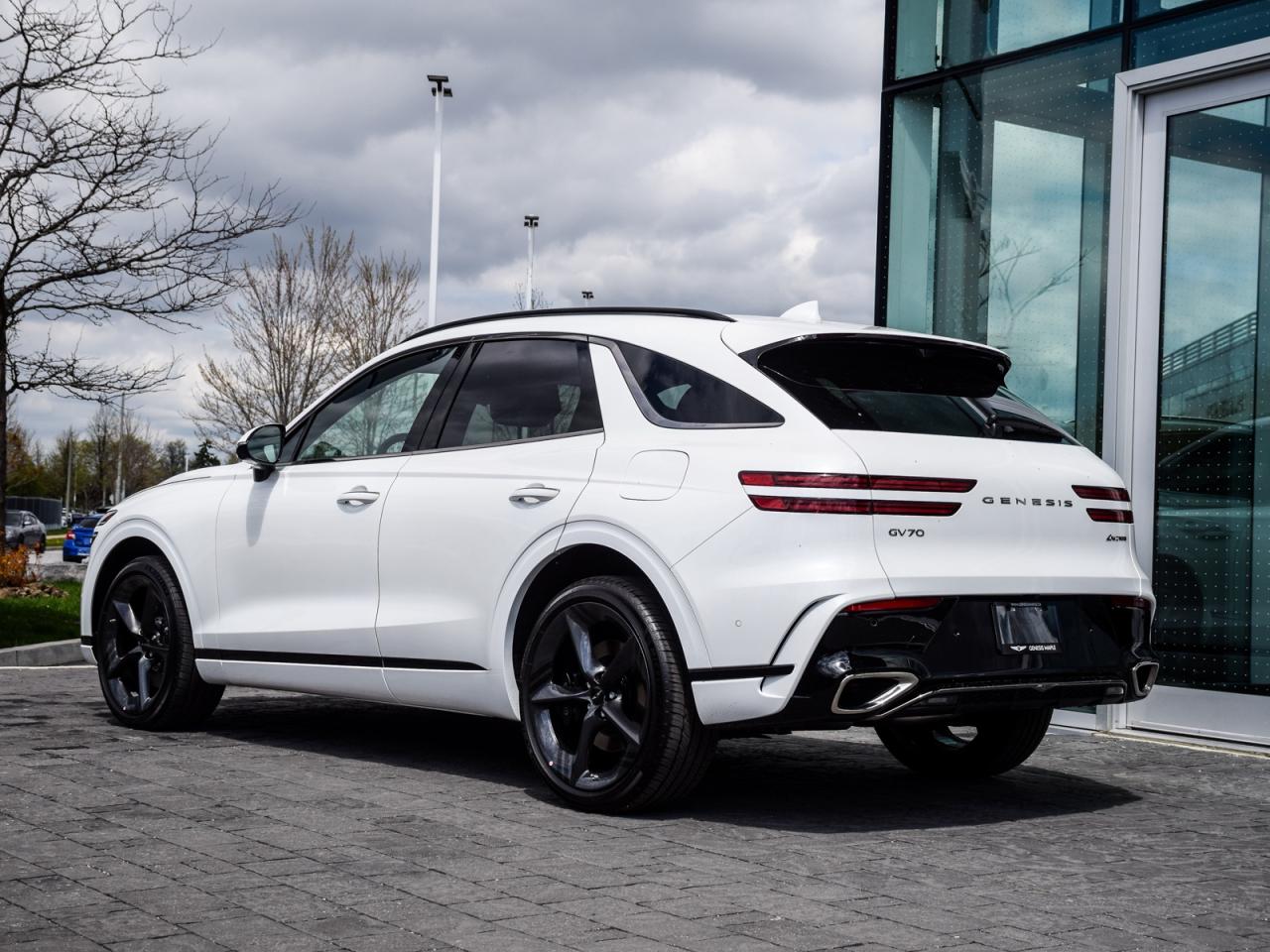 2026 Genesis GV70 3.5T Sport Quilting AWD    Used Demonstrator Photo3