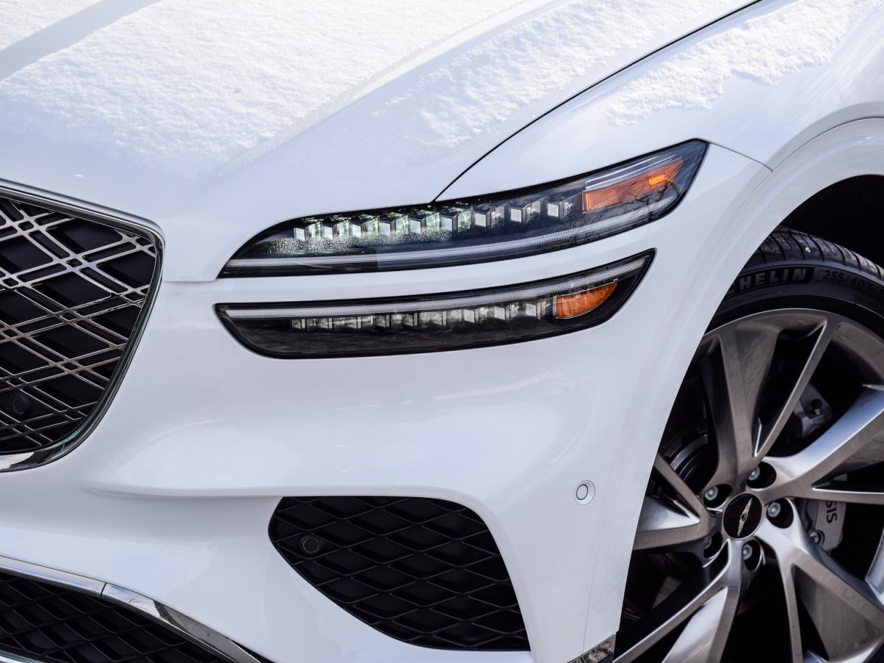 2026 Genesis GV70 2.5T Advanced Tech.Pkg AWD   Used Demonstrator Photo