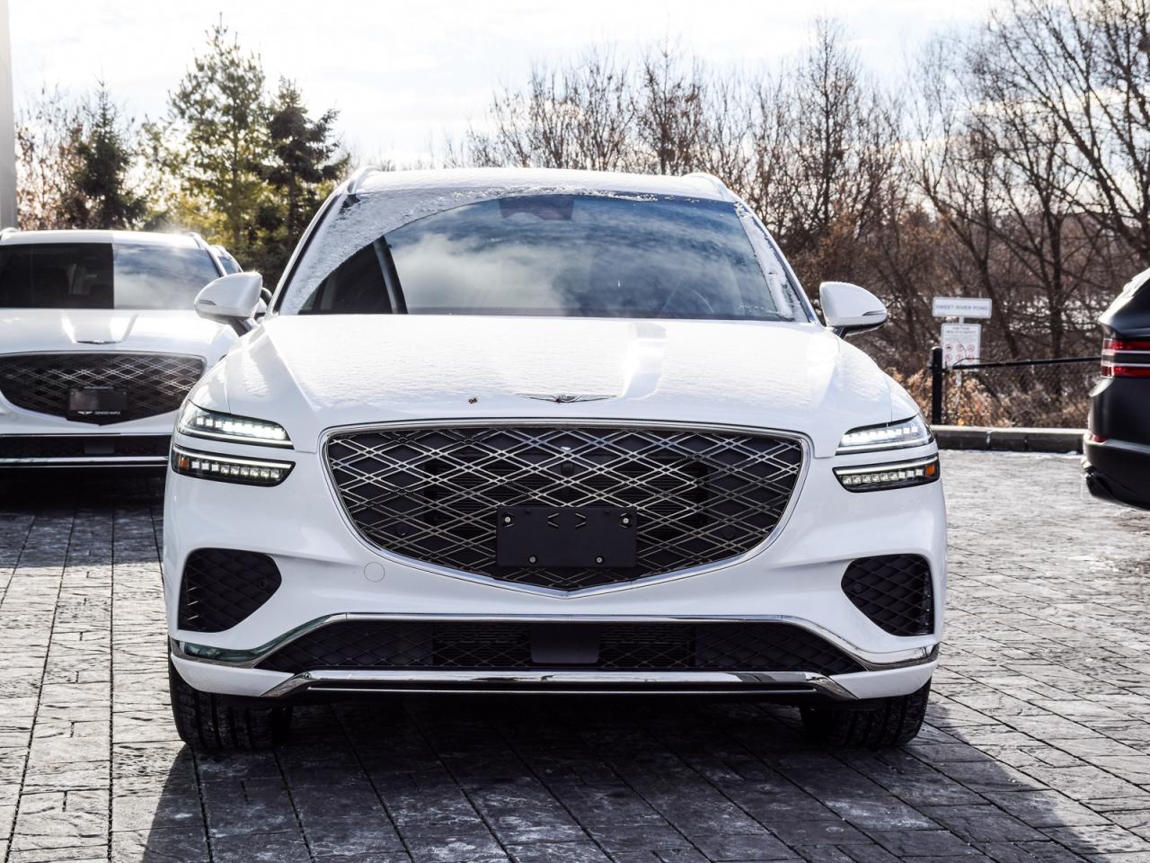 2026 Genesis GV70 2.5T Advanced Tech.Pkg AWD   Used Demonstrator Photo