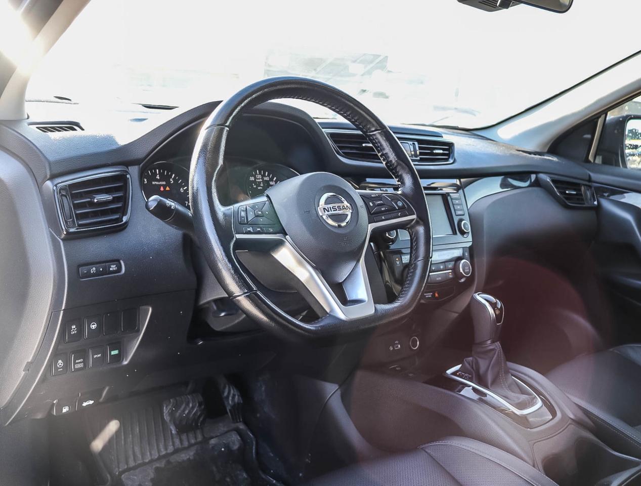 2021 Nissan Qashqai SL !!! NO ACCIDENTS !!! ONE OWNER !!! LEATHER   HE Photo