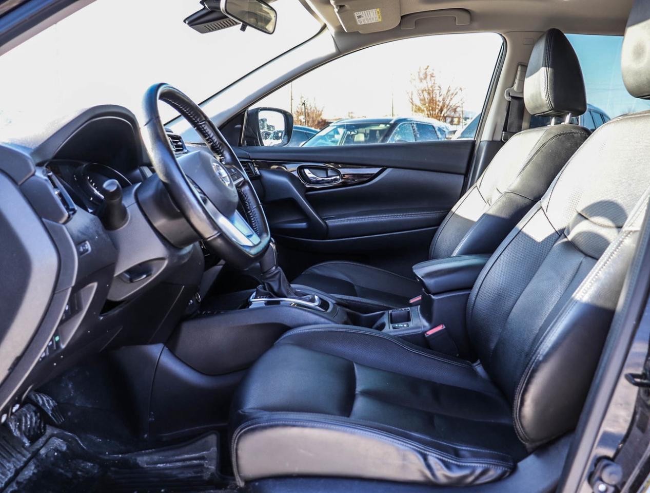 2021 Nissan Qashqai SL !!! NO ACCIDENTS !!! ONE OWNER !!! LEATHER   HE Photo